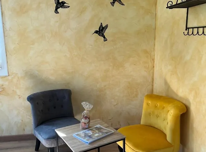 Couette-café D'hôtes Le Malbouyssou Lascabanes