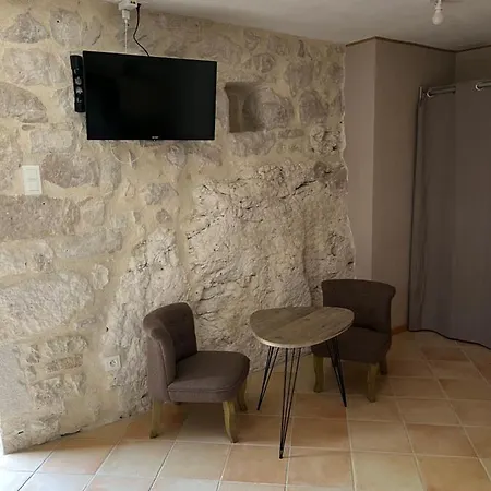 فندق مبيت وإفطار D'hotes Le Malbouyssou Lascabanes